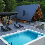 Шале Nale Luxury