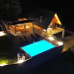 Шале Nale Luxury